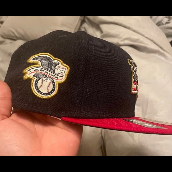 KC ROYAL AMERICAN LEAVE FLAT BILL . NEW - Picture 3 of 3